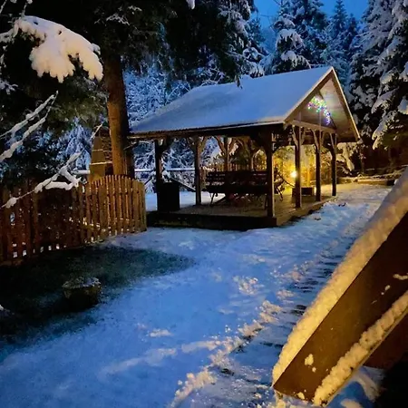 木屋 Krasnal Juszczyn